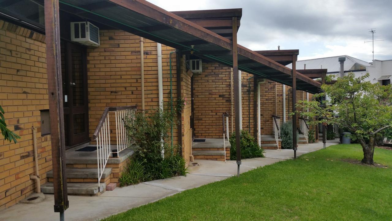 Fish Creek Hotel Exterior foto